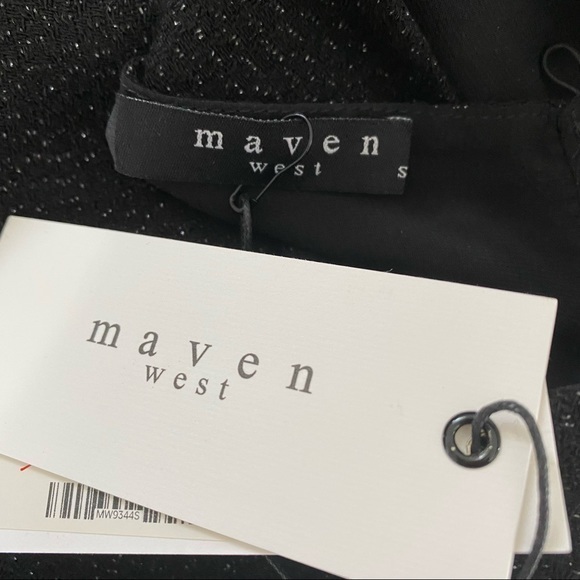 Maven West Halter Blouse - Picture 13 of 16